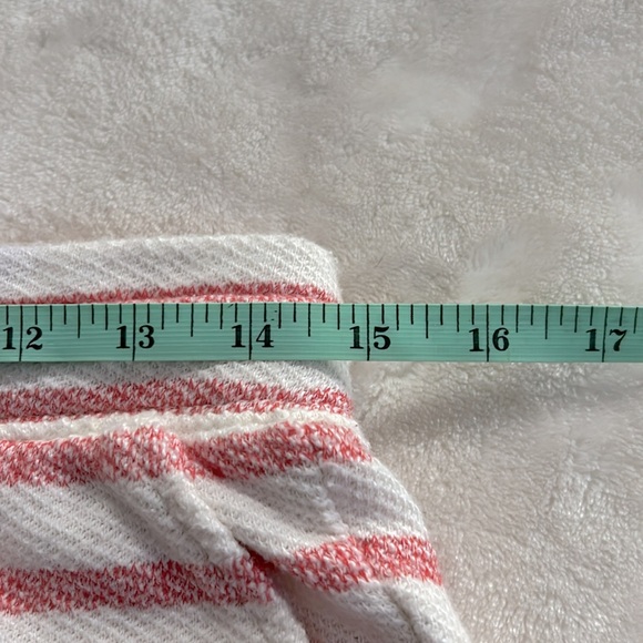 Old Navy Mid-Rise French Terry Beach Shorts - 3” Inseam Size XS - Picture 6 of 7